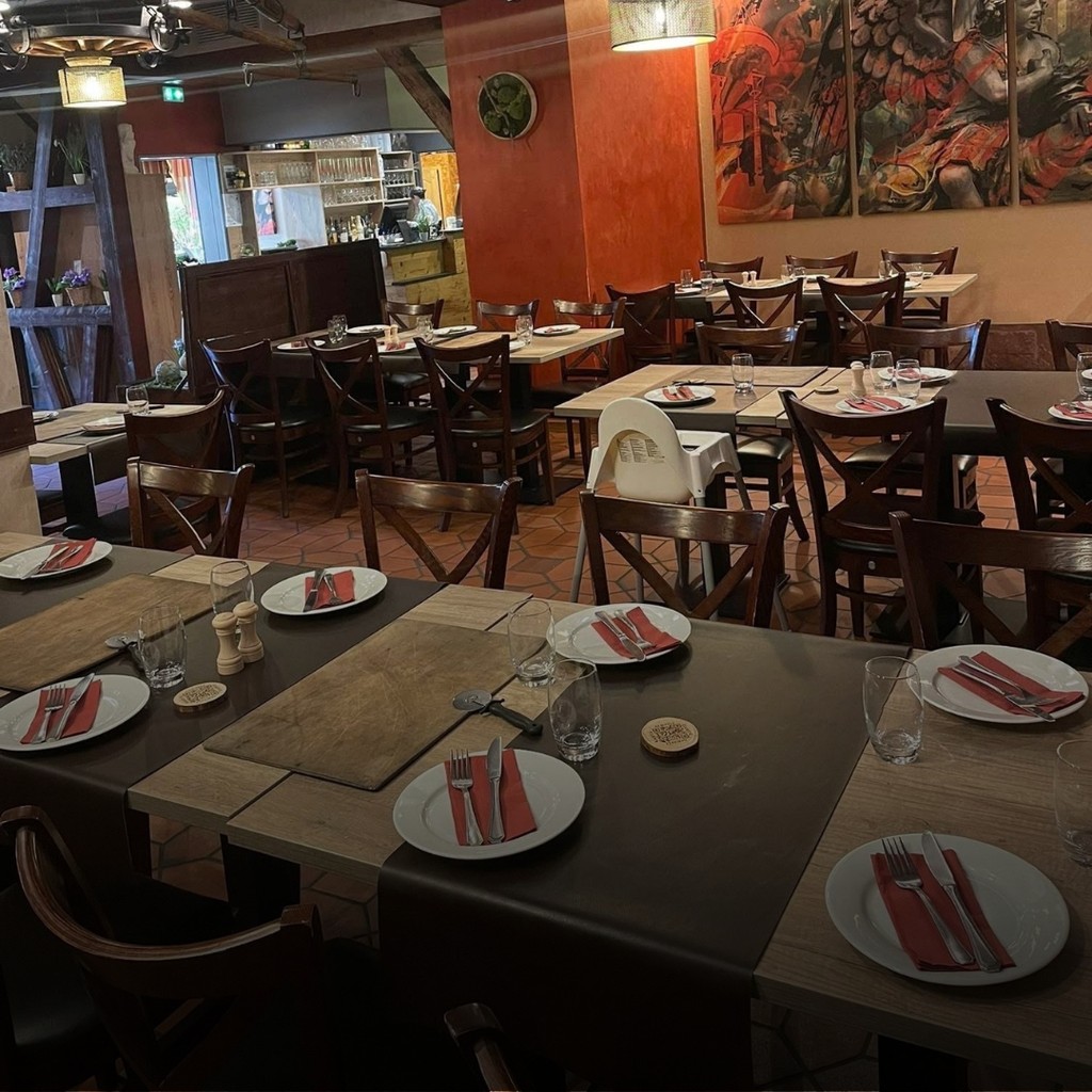 Salle du restaurant À l'Ange