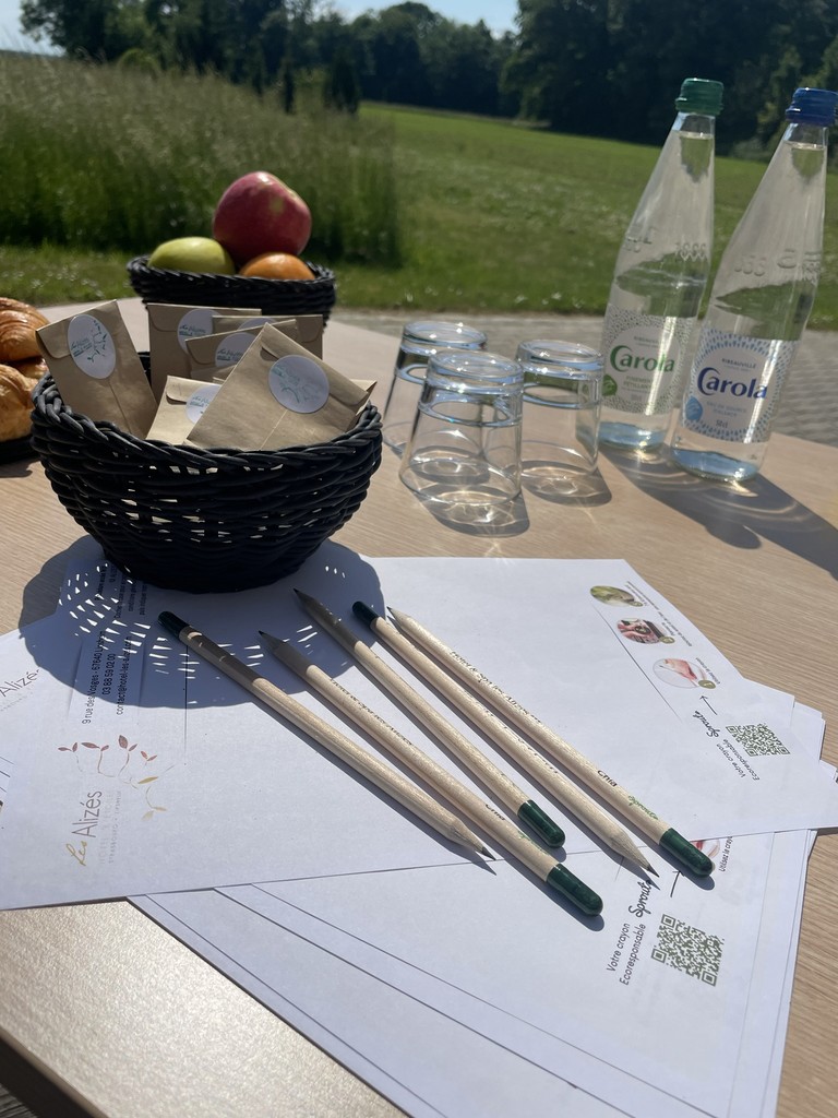 Pause café conviviale en extérieur